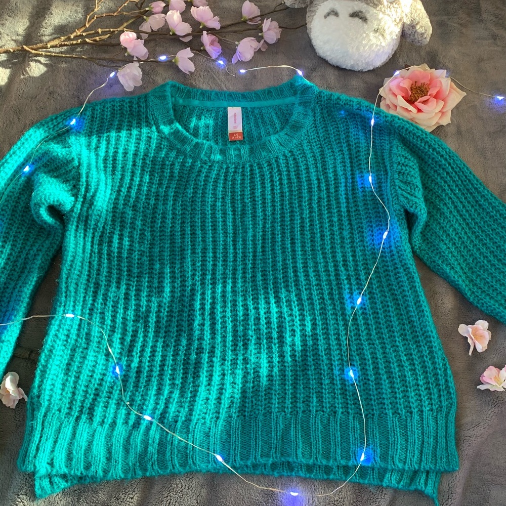 No Boundaries Knitted Green Sweater